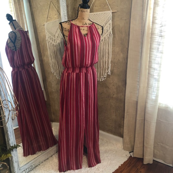 Universal Thread Dresses & Skirts - Universal Thread sleeveless dress